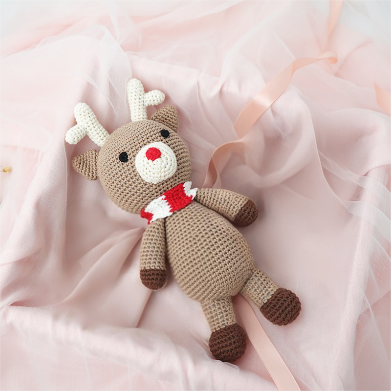 Reindeer with Squeaker